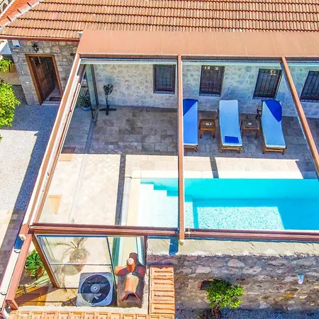 Jade Evi Hotel